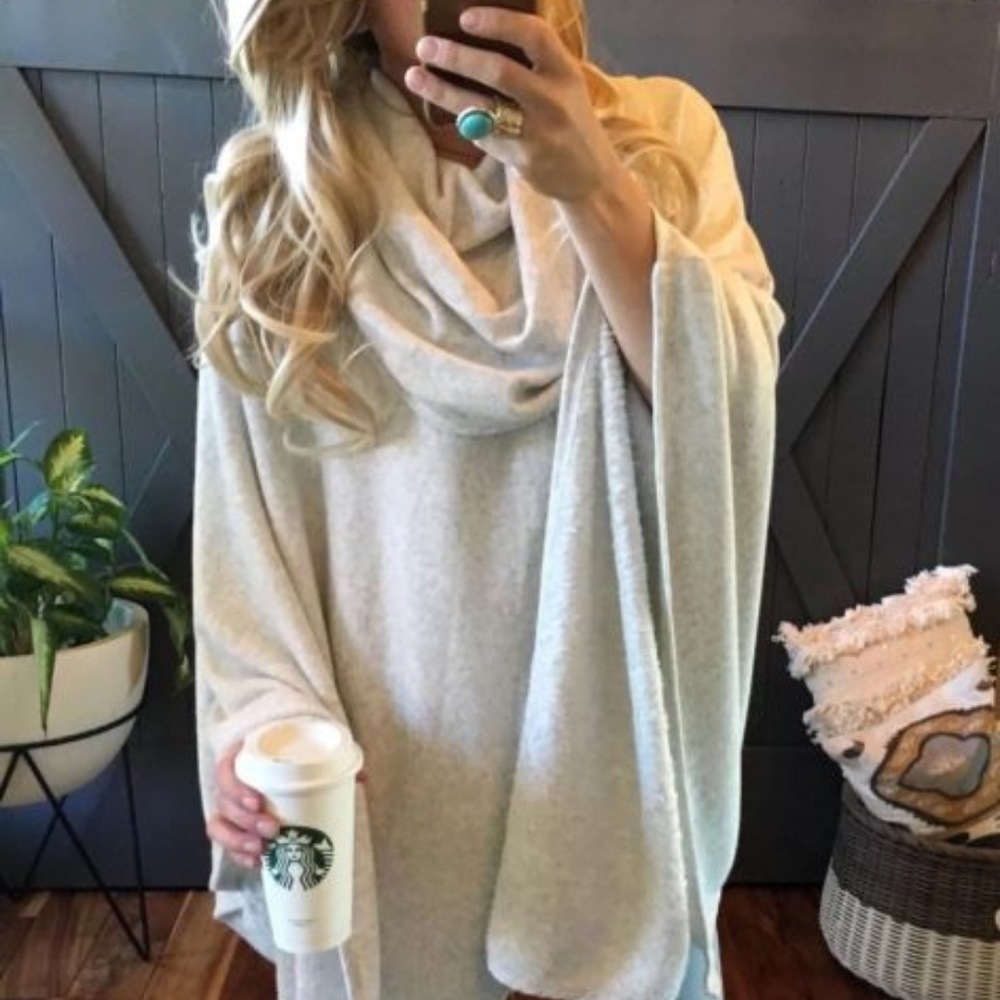 SOLD OUT! Grey Fleece Lined Pullover Sweater Tunic - Picture 1 of 7